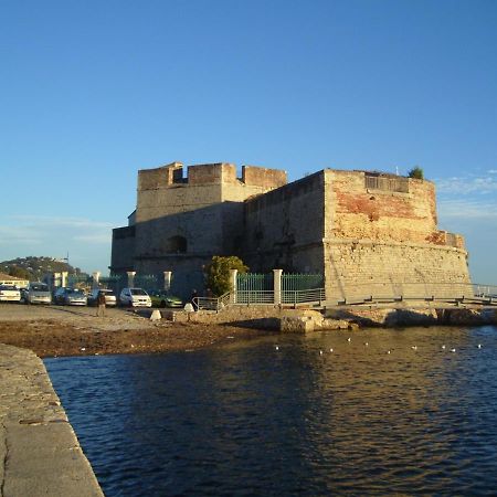 Studio La Mitre Mourillon A 2 Pas Des Plages Toulon Exteriér fotografie